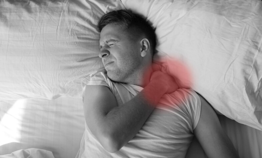 Dolore cervicale e mal di testa al mattino: colpa del cuscino?
