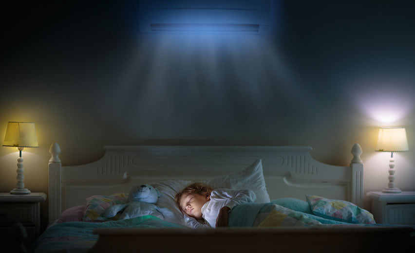 Dormire con il climatizzatore acceso: fa davvero male?