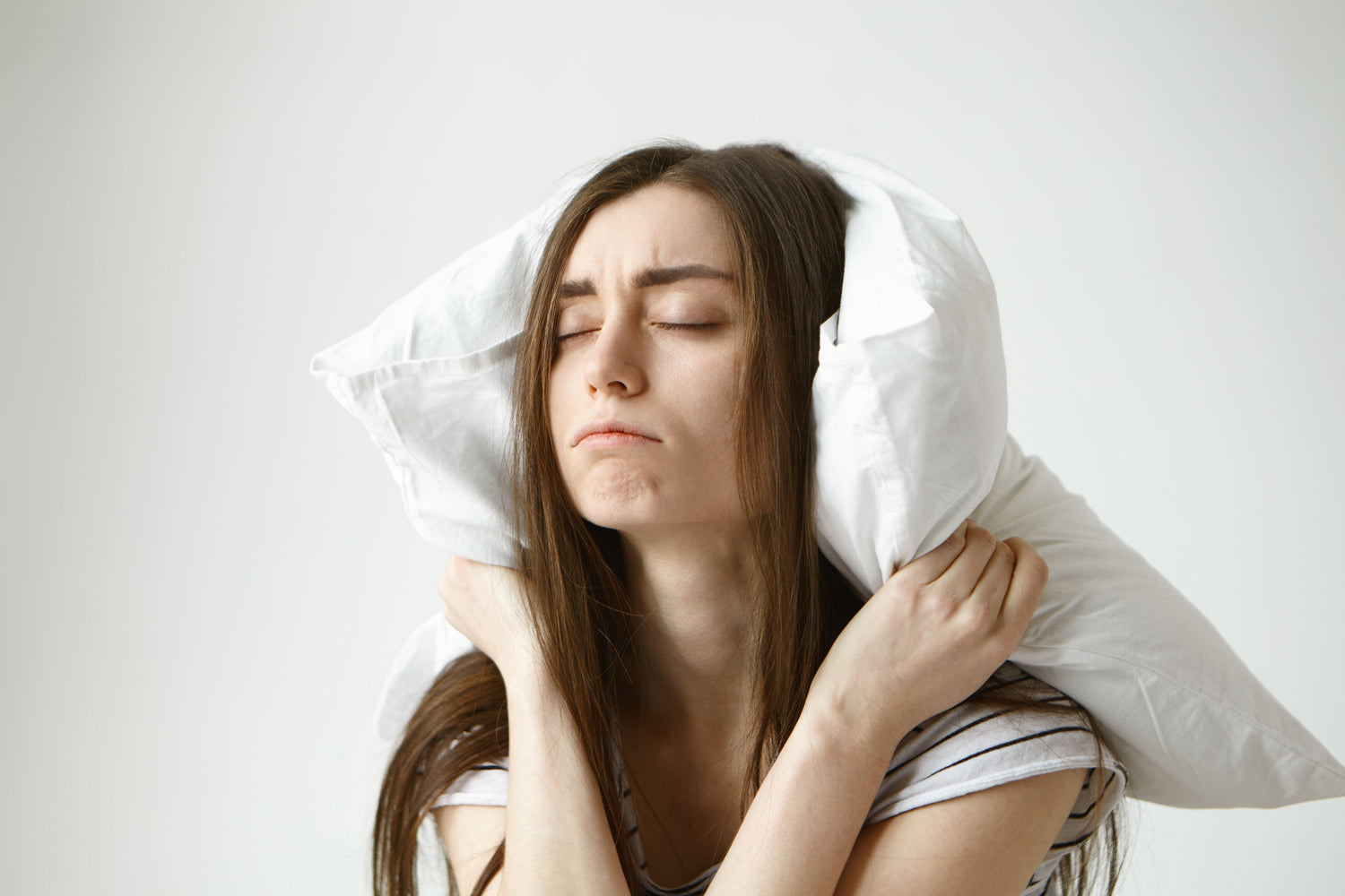 Perché mi sveglio sempre stanco anche dopo 8 ore di sonno?